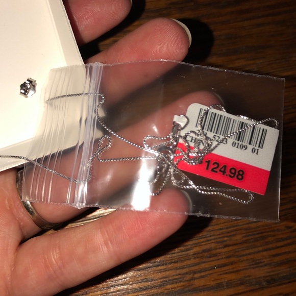 Necklace & earring set - Picture 2 of 3